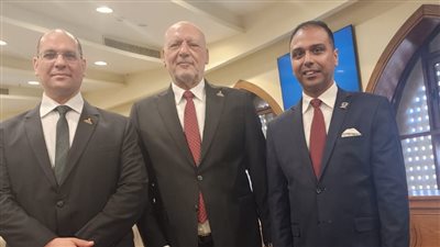 المصريين : تمكين الشباب اقتصاديًا وتوفير فرص العمل أولوية وطنية لبناء المستقبل