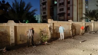 قبل الساعات الأخيرة من امتحانات الثانويةالعامة محافظ الشرقية يطمئن على اللجان
