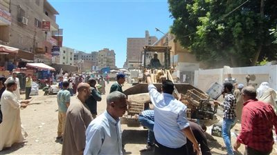 محافظ أسيوط: حملة مكثفة لرفع السوق العشوائي بمحيط الإدارة التعليمية  