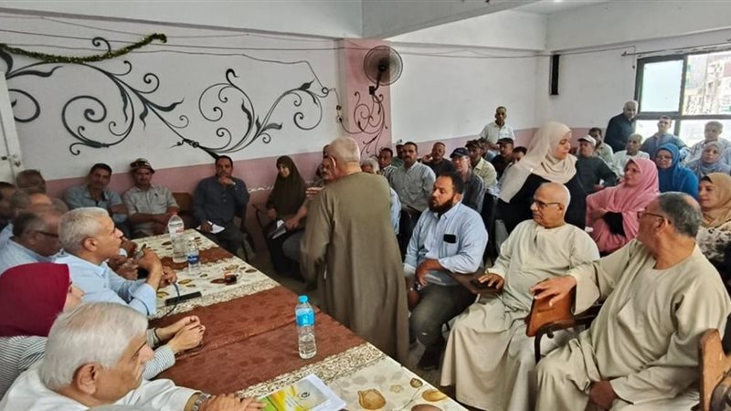 جانب من المتابعة