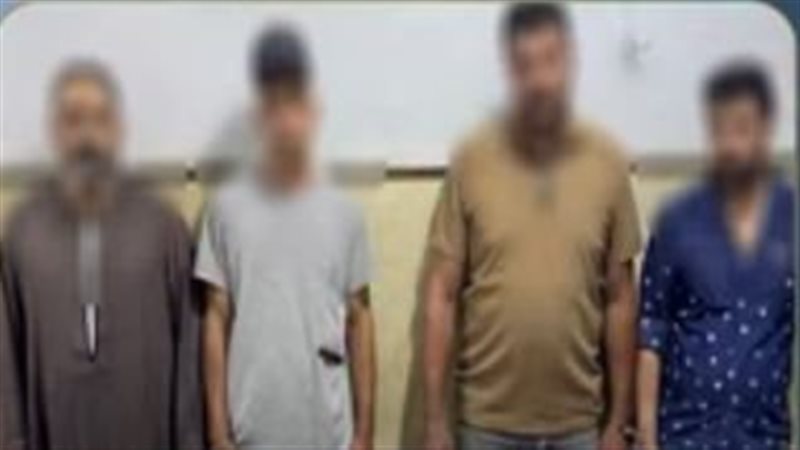 المتهمين 