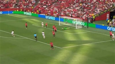 سورمان يحرز هدف نيوزيلندا الأول في شباك منتخب مصر بكأس العالم (فيديو)