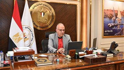 تحلية مياه الصرف الزراعي بالطاقة المتجددة.. تعاون مرتقب بين الري وكوكاكولا
