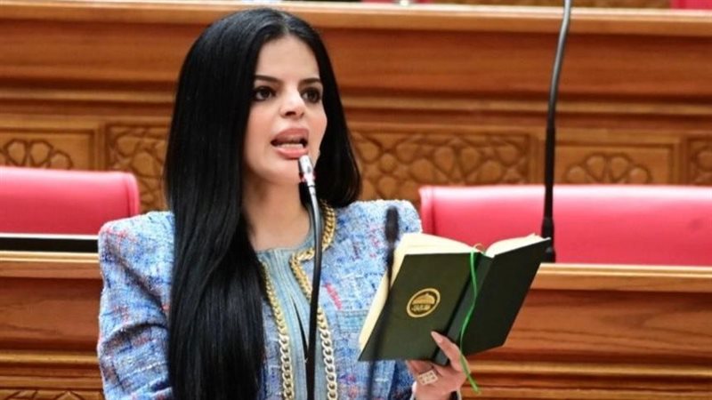  النائبة زينب بشير