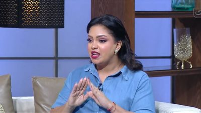 «يكشف حقيقتك دون أن تتكلم».. خبيرة أبراج تفجر مفاجأة عن مواليد السرطان