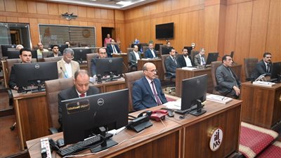 رفع درجة الاستعداد.. محافظ الغربية يراجع خطط مواجهة الأزمات والطوارئ