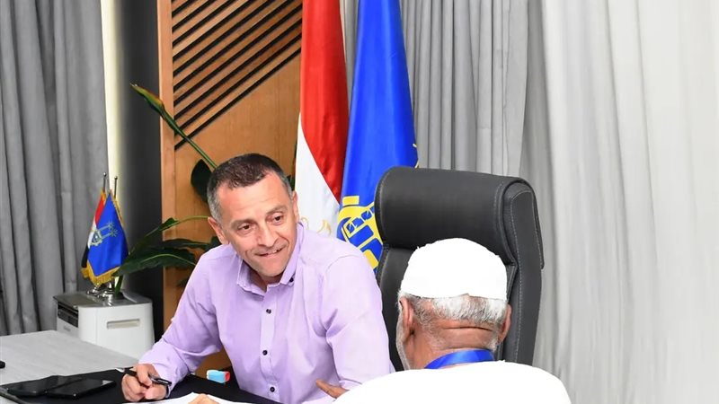 اللقاء الجماهيري