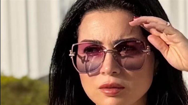 مي عز الدين 