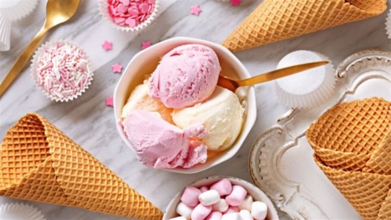 طريقة عمل الآيس كريم