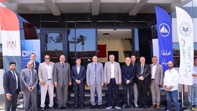 محافظ دمياط يتفقد الشركة التركية DNM بالمنطقة الحرة ويشيد بالتوسعات