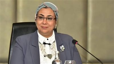 المستشارة أمل عمار تشارك في ختام ورش العمل التدريبية 