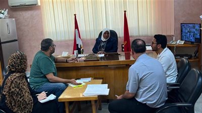  اجتماع موسع لمناقشة معوقات إدارة النفايات الطبية ومجمع المحارق ببورسعيد