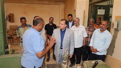 رئيس جامعة بنها يوجه بتجهيز مقاعد انتظار للمواطنين بالمستشفى الجامعي