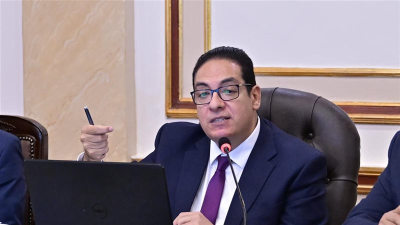رئيس جامعة القاهرة