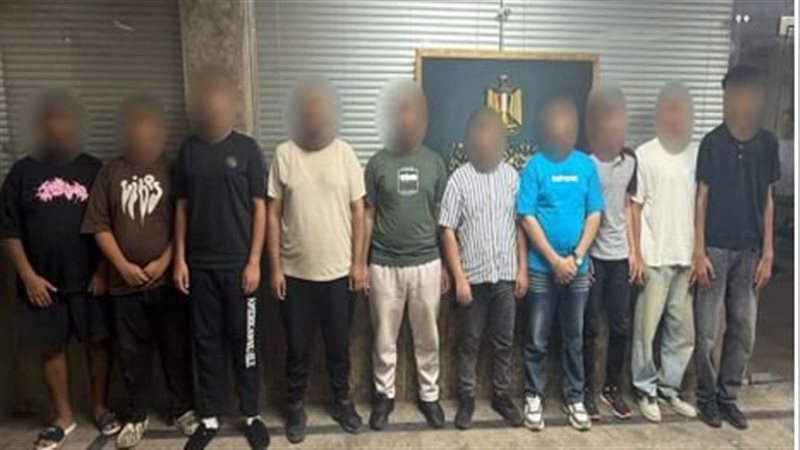 المتهمين 
