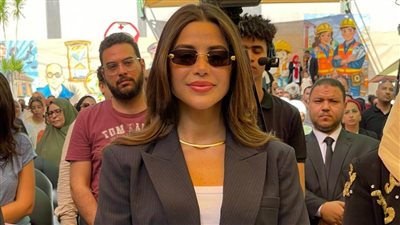 يارا السكري تتألق بإطلالة كلاسيكية راقية خلال تكريمها عن نجاحاتها الدرامية|صور