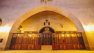 دير الأنبا مقار يحذر من صفحات وحسابات مزورة تنتحل صفة رهبانه وتستغل اسم الدير 