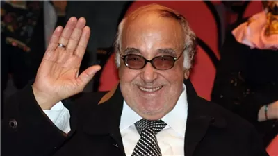 ذكرى ميلاد حسن مصطفى .. اعتذر عن ريا وسكينة وتزوج ميمي جمال رغم رفض والدتها