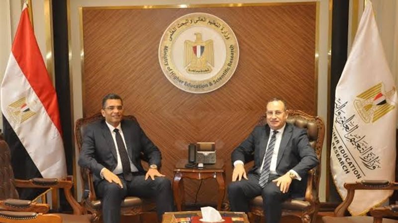 عبدالعزيز قنصوة ووليد