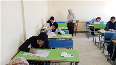 لا شكاوى.. الوكيل الثقافي لمنطقة السويس الأزهرية يؤكد انتظام امتحانات الثانوية