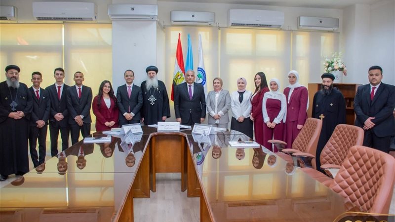 إطلاق تطبيق الفلك