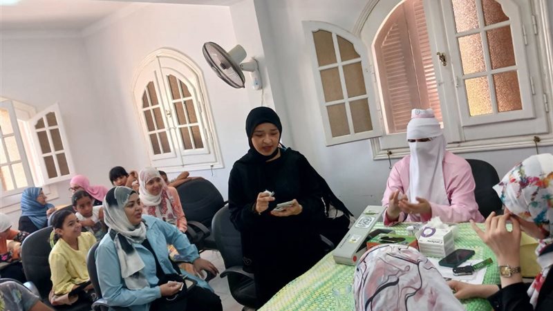 جانب من الندوة
