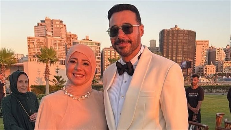 أحمد السعدني وشقيقته ميريت السعدني