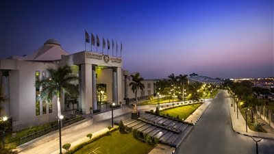 جامعة مصر للعلوم والتكنولوجيا تقفز 200 مركز عالمي في تصنيف التايمز للتنمية