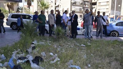 محافظ بورسعيد يستدعي شركة النظافة لسرعة رفع المخلفات والقمامة بالضواحي