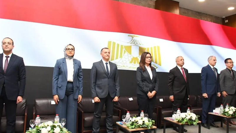 الدورة الثانية للمجلس