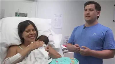 بين الأنقاض والأمل..أم تنجو بفضل رضيعها في معجزة هزت فنزويلا