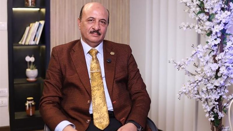 الدكتور عز الدين حسنين الخبير الاقتصادي والمصرفي
