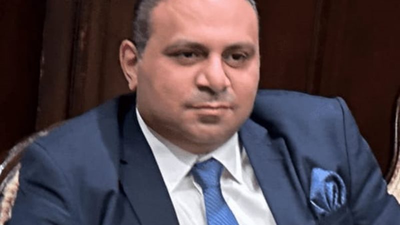  أحمد زكي