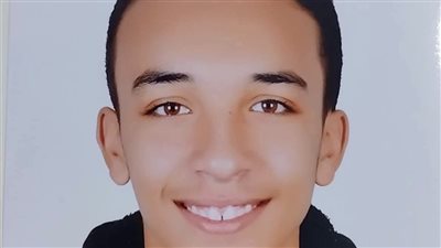 عمر عماد طالب سويسي يحصل على الدرجة النهائية في البرمجة عبر منصة TOFAS