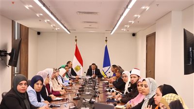 محافظ دمياط يتابع تنفيذ مبادرة «أنا متعلم مدى الحياة» لتعزيز بناء الإنسان