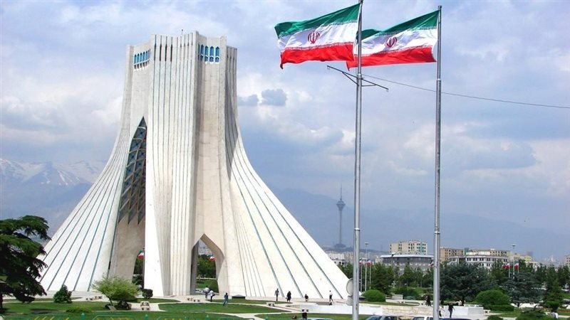 إيران