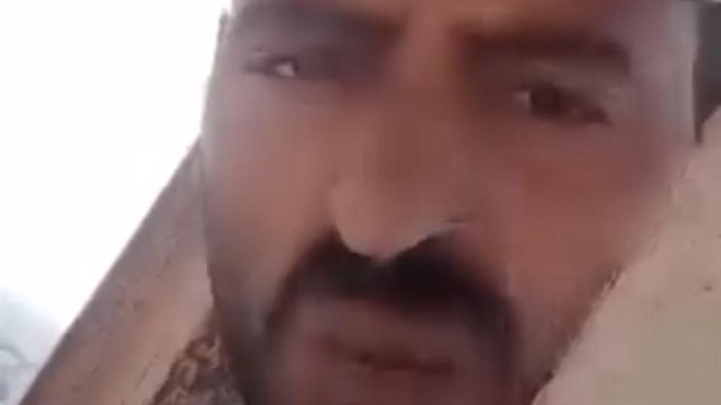  شاب يطالب باسترداد