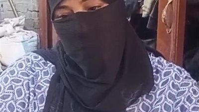 «المطر بيغرق علينا البيت».. استغاثة أم من البحيرة لإنقاذ أسرتها وعلاج زوجها 