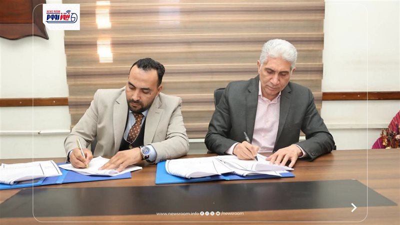 توقيع العقود بالمنيا