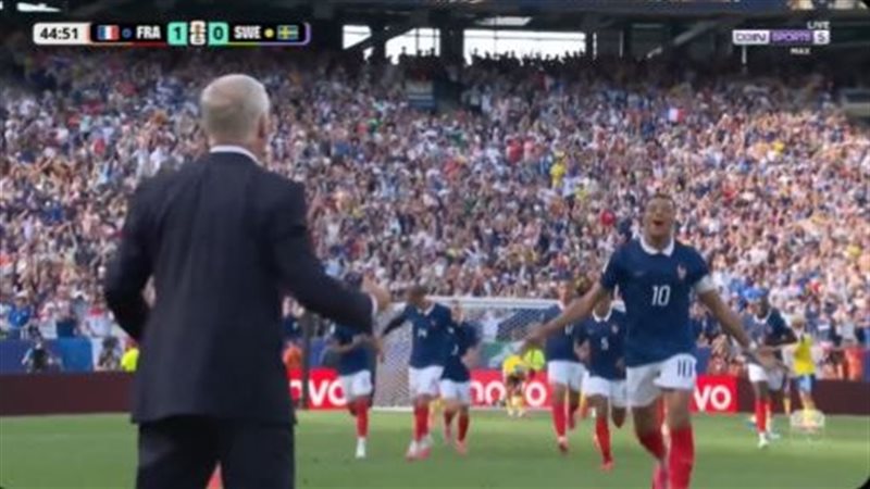 فرنسا والسويد في
