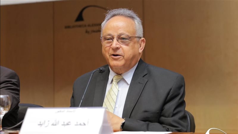 مدير مكتبة الإسكندرية
