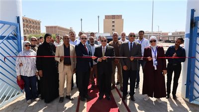 رئيس جامعة قنا يفتتح المرحلة الأولى من سور المدينة الجامعية للطالبات