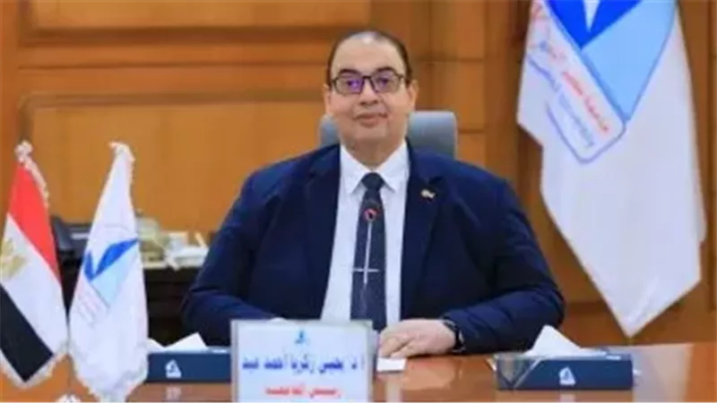 رئيس جامعة كفر الشيخ