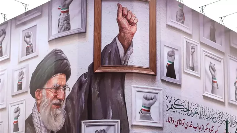 خامنئي