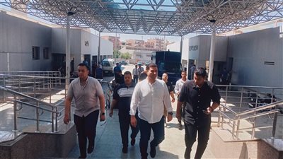 مصرع شاب وإصابة ٢ آخرين إصابات خطيرة إثر انقلاب موتوسيكل بقنا 