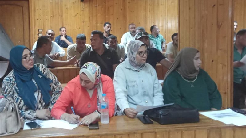 خلال اجتماع موسع