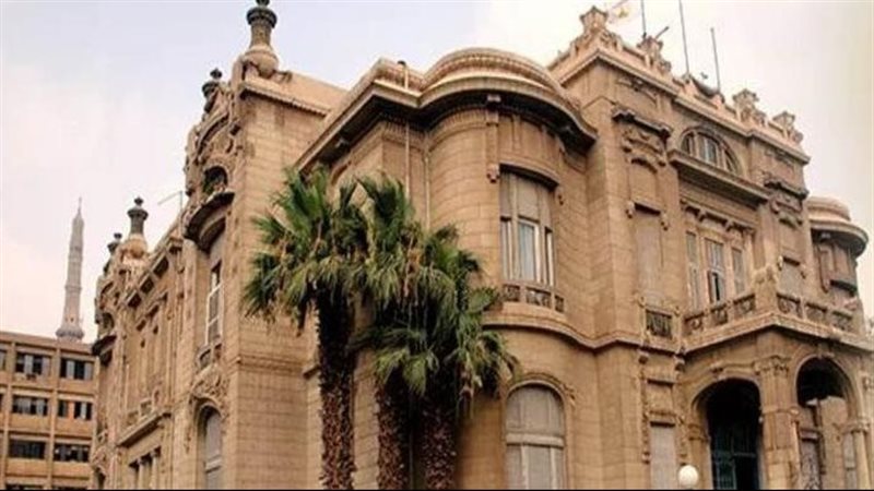 جامعة عين شمس 