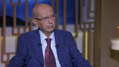 القربي: الحل في اليمن يبدأ بتحديد مطالب الأطراف ورعاية عربية نزيهة للحوار