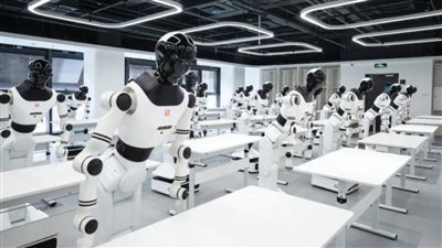 من الفصول الدراسية لسوق العمل.. الصين تفتتح أول مدرسة لتخريج الروبوتات البشرية