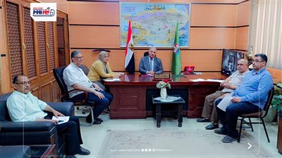 مدير تعليم الفيوم يشدد على رؤساء لجان الثانوية العامة التزام التفتيش الدقيق